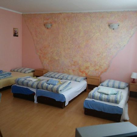 Motel Araratコウォブジェク エクステリア 写真